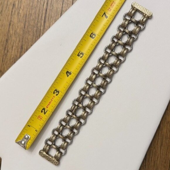 Lia Sophia "ROBIN" Bracelet - Picture 6 of 7